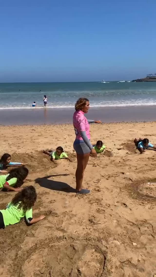 Kids surf